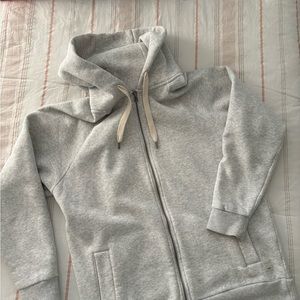Vuori Sweatshirt